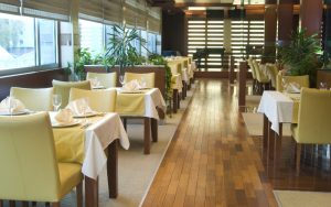 chi phí vận hành nhà hàng nghĩa là gì