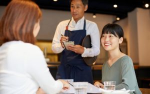 thuê nhân sự hợp lý